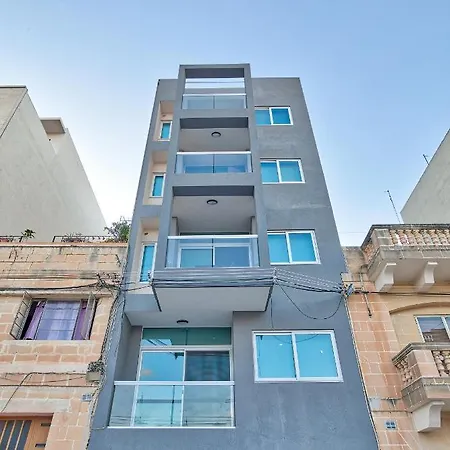 شقة Beautiful, 2br Penthouse With Large Balcony + Bbq By 360 Estates Gzira