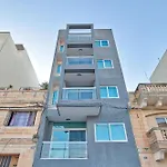 Apartment Beautiful, 2br Penthouse With Large Balcony + Bbq By 360 Estates Gzira