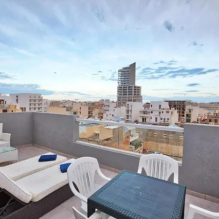 Beautiful, 2br Penthouse With Large Balcony + Bbq By 360 Estates *