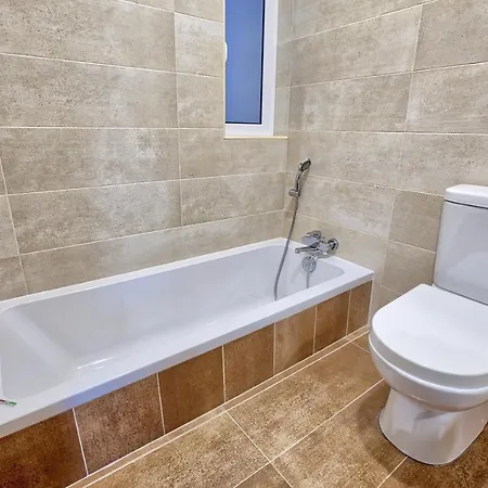 Beautiful, 2br Penthouse With Large Balcony + Bbq By 360 Estates Gzira